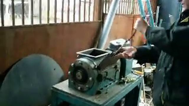 Станок для производства щепы. смотреть онлайн