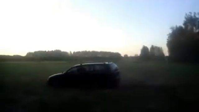 Omega 2,5 td caravan fun.avi смотреть онлайн