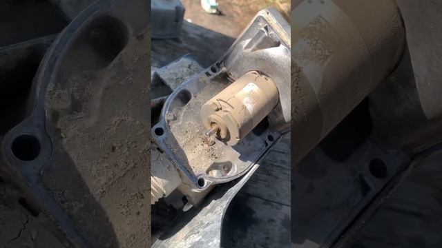 Repairing Hydronic 2 Ebarspacher Ford Transit 2014-2023 смотреть онлайн
