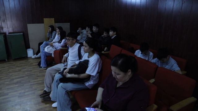 Бумбин орн в Цаган-Амане смотреть онлайн