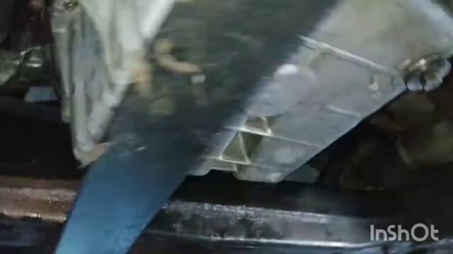 Эмульсия в расширительном бачке / Что делать? Лучший способ ПРОМЫТЬ СИСТЕМУ ОХЛАЖДЕНИЯ И РАДИАТОР! смотреть онлайн