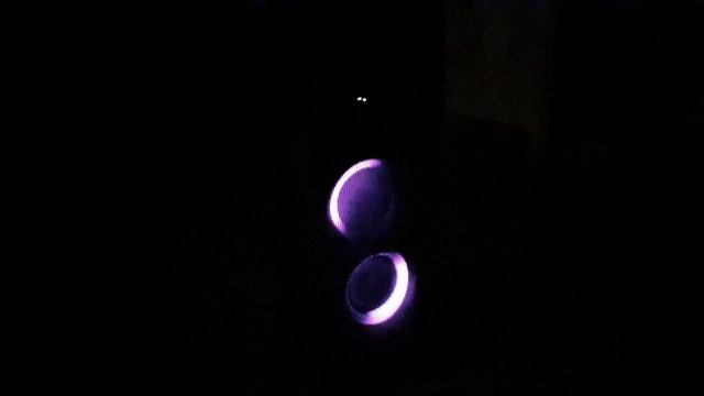 JBL Partybox 300 смотреть онлайн