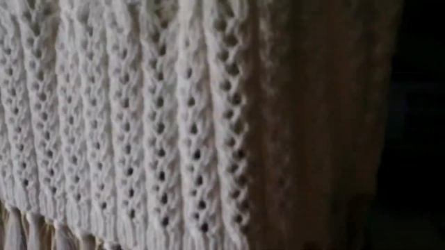 Снова лето! Достала своё ажурное вязаное платье из шкафа, любуюсь узорами и бахромой смотреть онлайн