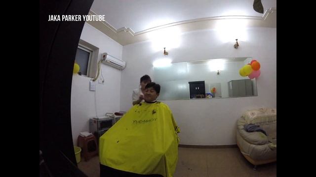 Cutting my hair in North Korea - Part 2 (Lady & the Tramp) смотреть онлайн