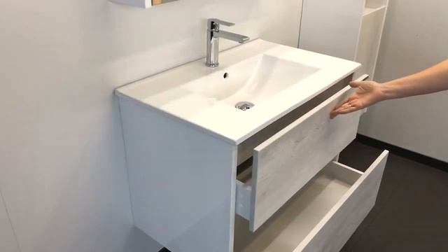 Обзор мебели для ванной комнаты Комфорти Женева 75 смотреть онлайн