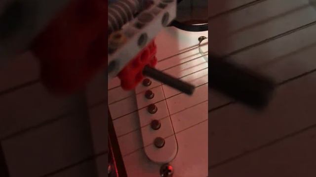 Lego guitar player смотреть онлайн