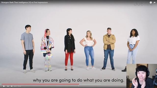 Toast react to strangers rank their intelligence смотреть онлайн