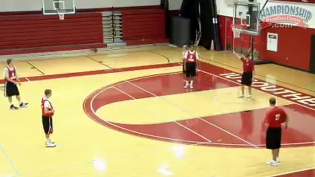 4-Out 1-In Attack and React Motion Offense смотреть онлайн