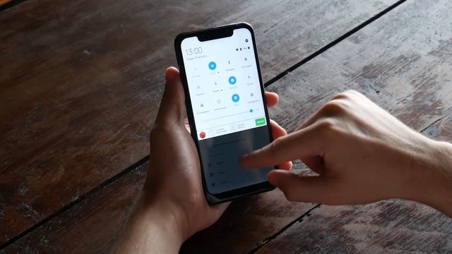 Xiaomi POCOPHONE F1 - НеИдеальный смартфон. Первый опыт использования смотреть онлайн