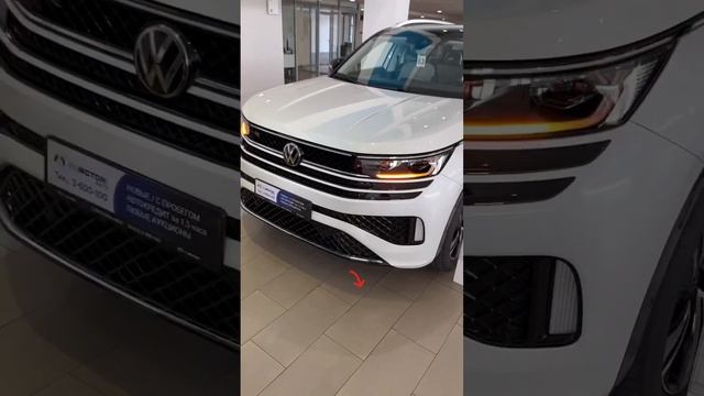 Это не Toyota, это китайский Volkswagen. Как ни крути, купишь авто из Азии. Мало денег? Hyundai! смотреть онлайн