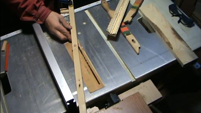 Столярка. Выборка полукруглых пазов на циркулярной пиле смотреть онлайн