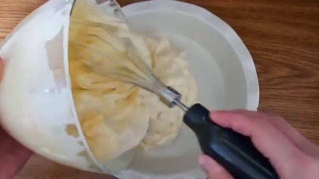 НЕРЕАЛЬНО вкусная ШАРЛОТКА С ЯБЛОКАМИ по ПРОСТОМУ РЕЦЕПТУ! смотреть онлайн