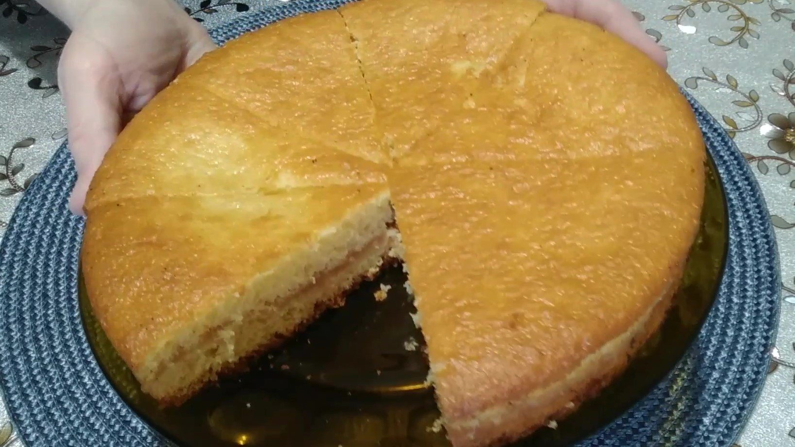 ВОЗДУШНЫЙ ПИРОГ на скорую руку из простых продуктов.