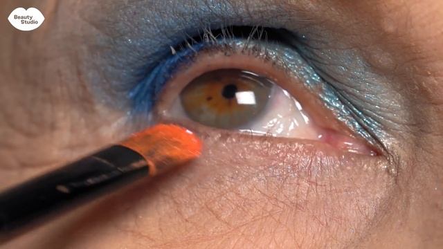Grandma's best makeup tutorials смотреть онлайн