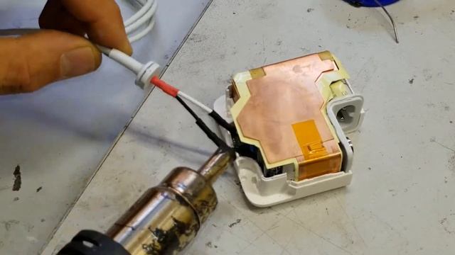 Apple MagSafe Broken Power Supply Repair