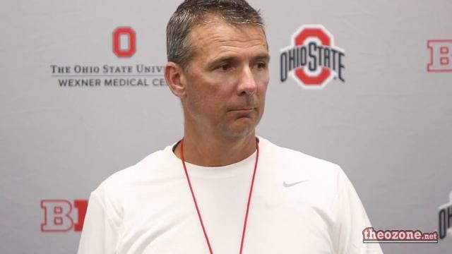 Head Coach Urban Meyer after First Practice смотреть онлайн