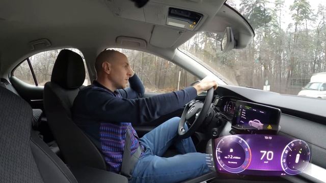 Тест-драйв Skoda Octavia A8 2021 в комплектации Style. Расход топлива. Управляемость и разгон.