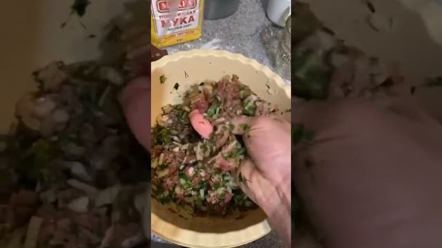 ОСЕТИНСКИЙ ПИРОГ С РУБЛЕННЫМ МЯСОМ РЕЦЕПТ ФЫДЖИН смотреть онлайн