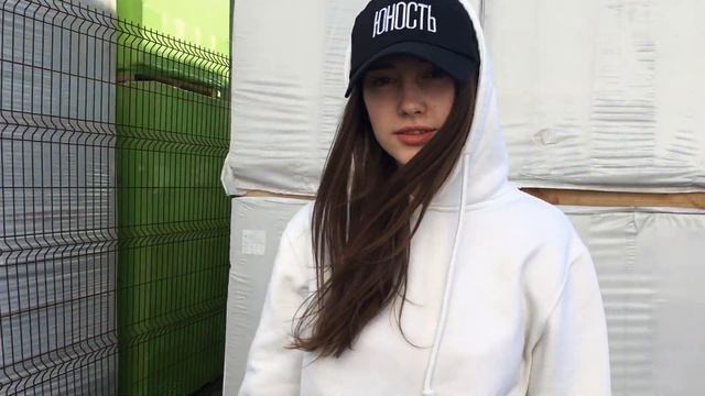 SONIA TONG смотреть онлайн