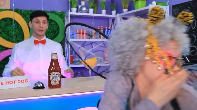 Vampir Üvey Kız Kardeşimi Isırmak İstiyor! Nasıl Vampir Olunur! смотреть онлайн