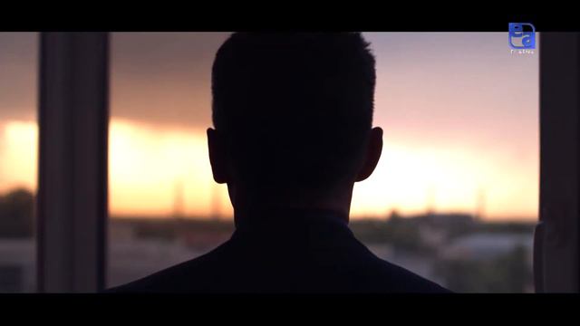 Настроение — осень: с каплями дождя и бликами солнца смотреть онлайн