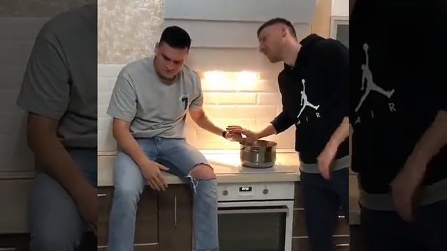 RSAC-NBA НЕ МЕШАЙ☆РЖАКА!ЕСЛИ БЫ В КЛИПЕ ПРОИСХОДИЛО ТО,ЧТО ПОЁТСЯ В ПЕСНЕ смотреть онлайн