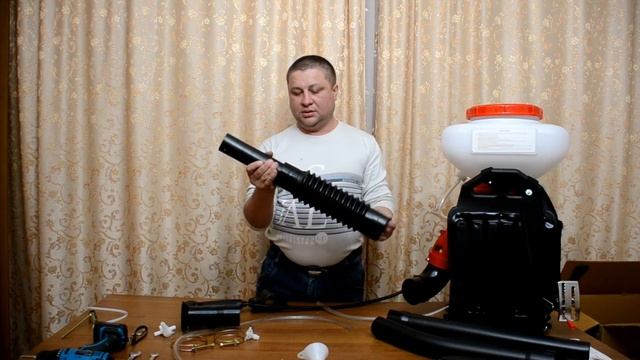 Бензиновый опрыскиватель Распаковка и сборка смотреть онлайн