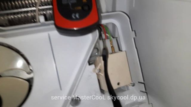 Холодильник Индезит No Frost замерз но система оттайки работает смотреть онлайн