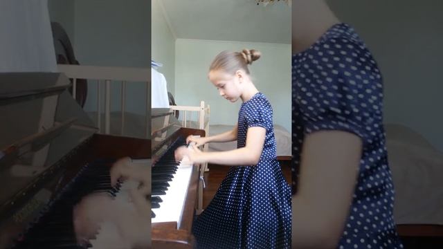 W.A. Mozart Viennese Sonatina №6, 1st C-dur/ В.А. Моцарт, "Венская сонатина №6", До мажор, 1 часть смотреть онлайн