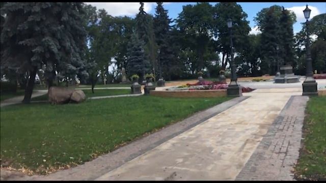 Один день в Киеве. Пешеходная прогулка по историческим местам Киева. One day & sights in Kiev. смотреть онлайн