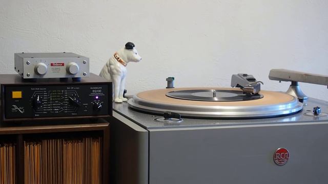 Happy Feet / Frank Trumbauer and his Orchestra смотреть онлайн