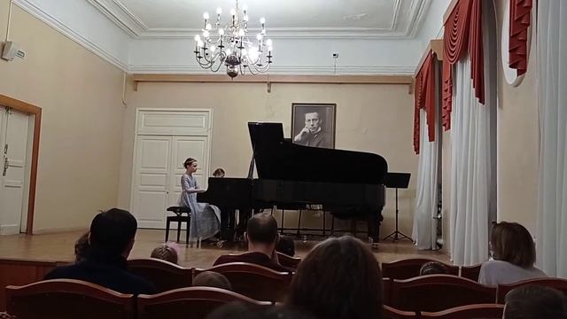 М.Дунаевский музыка к фильму "Дети капитана Гранта", исп. Софья Палешова и Карина Шакулова смотреть онлайн