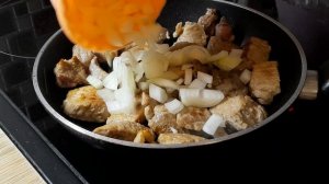 Тушеная СВИНИНА с грибами в сметанно-горчичном соусе