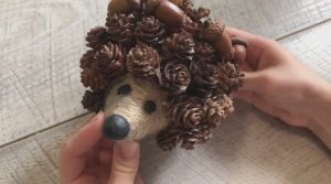 ОСЕННИЕ ПОДЕЛКИ из Шишек! Поделки на тему Осень! Поделки из природного материала Своими руками!