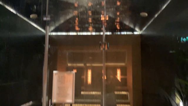 Отель Марриотт Новый Арбат, "Royal Thai Wellness Club" отдых в одиночестве... смотреть онлайн