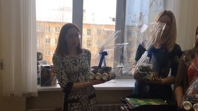 Подарки на 23 февраля смотреть онлайн