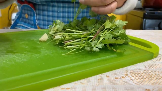 Taquitos de pollo. (Delicias de María) 5 - 19 -2020. смотреть онлайн