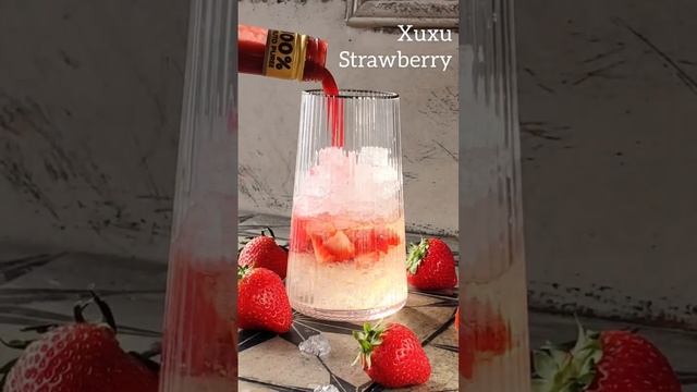 #coctails #рецепт #xuxu #strawberry смотреть онлайн