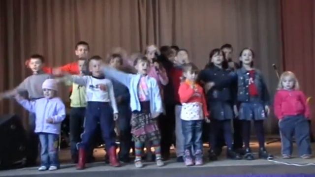 Песенки середнячков 30 05 10 смотреть онлайн