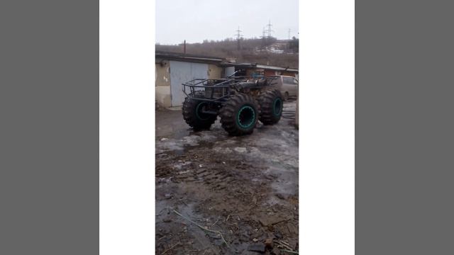 квадроцикл на колесах низкого давления смотреть онлайн