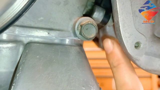 2TR-FE Dual VVTI Engine View and All Sensor Location смотреть онлайн