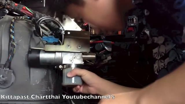 BMW E65 E66 -How to maintain/fill Hydraulic trunk fluid смотреть онлайн