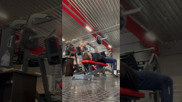 Французский жим лёжа Д3 смотреть онлайн