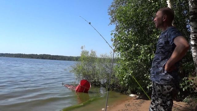 КЛЁВ В ЖАРУ +35 как на черных камнях. Мелкий подлещик клюёт как из пулемета. смотреть онлайн