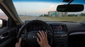 Infiniti G37s vs Chrysler 300c