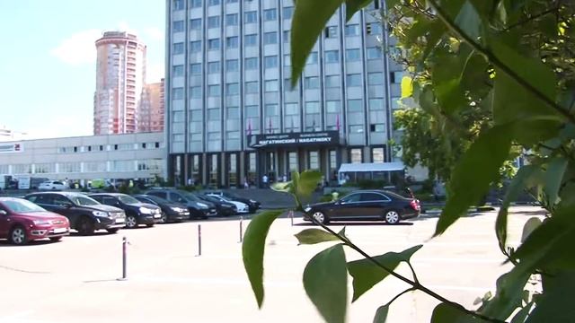 Представитель компании «Юлмарт» о сотрудничестве с Бизнес-центром «Нагатинский» смотреть онлайн