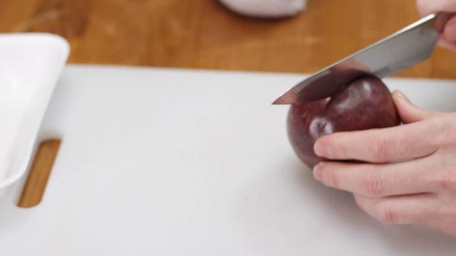 How to Eat a Star Apple | What Does Star Apple Taste Like? смотреть онлайн