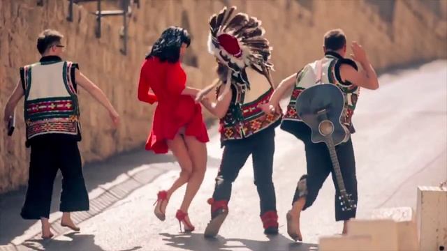 DZIDZIO Я и Сара смотреть онлайн