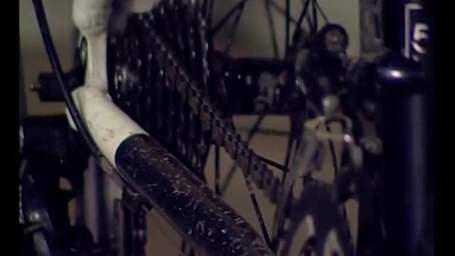 Двор на Субботней:расчехляем велосипеды смотреть онлайн