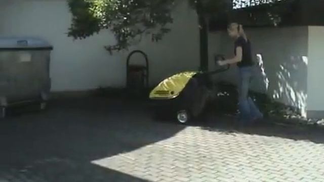 Karcher KM 85/50 W Bp Pack - подметальная машина Керхер смотреть онлайн